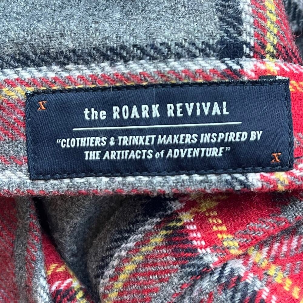 Roark Flannel Shirt Revival Nordsman Men’s Small Red Grey Wool Blend Elbow Patch - Picture 8 of 13